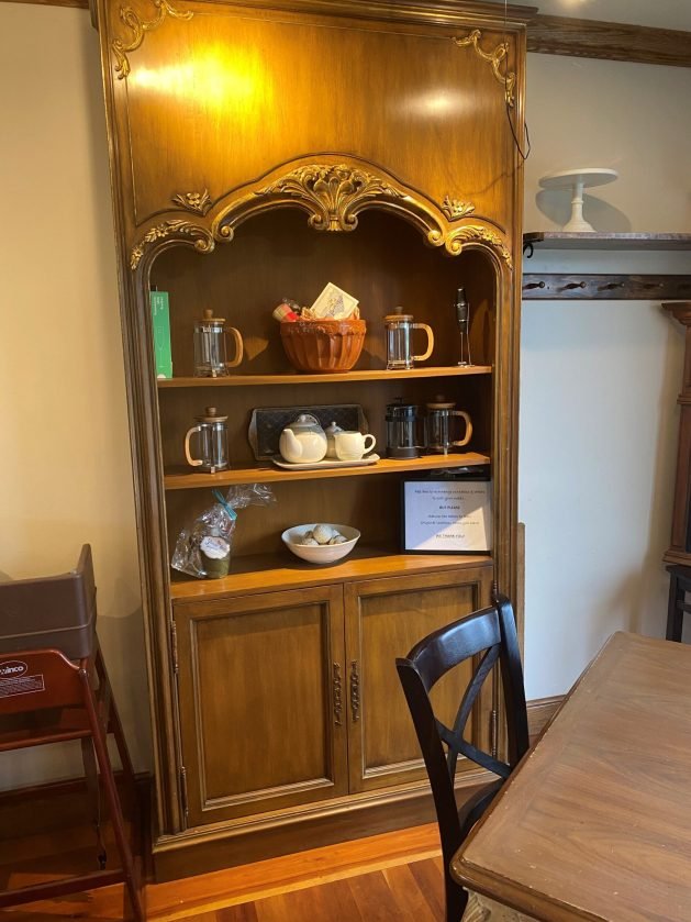 A picture containing text, indoor
Description automatically generated